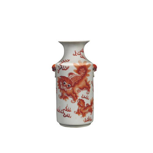45.黄彩太师少保图铺首耳棒槌瓶-55.png